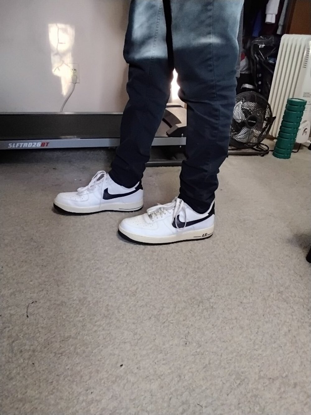 Nike Air Force 1 Low – White/Black – Men’s Size 13 – Vintage Look